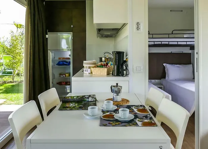 Camping Agricampeggio Oasi Del Garda *