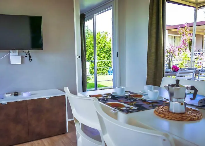 Agricampeggio Oasi Del Garda *